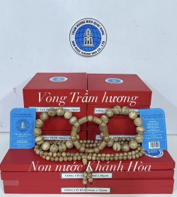 vong tay tram huong non nuoc khanh hoa